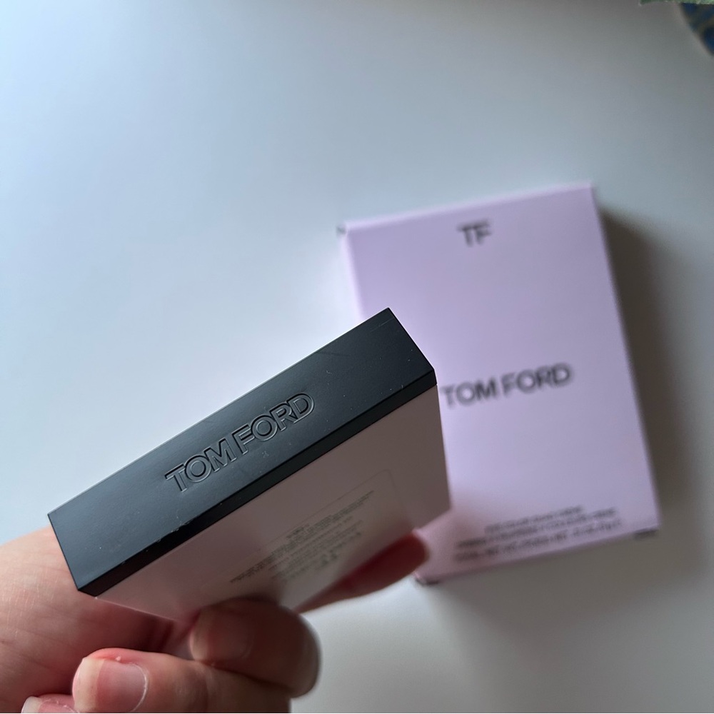 Tom Ford Eyeshadow - 01 Forbidden Pink NEW - Picture 7 of 11